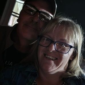 Meet your Posher, Raymond w